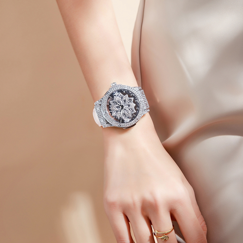 Smartwatch Watches Brands For Women - ساعة نسائية ماركة فاخرة مرصعة بالألماس،